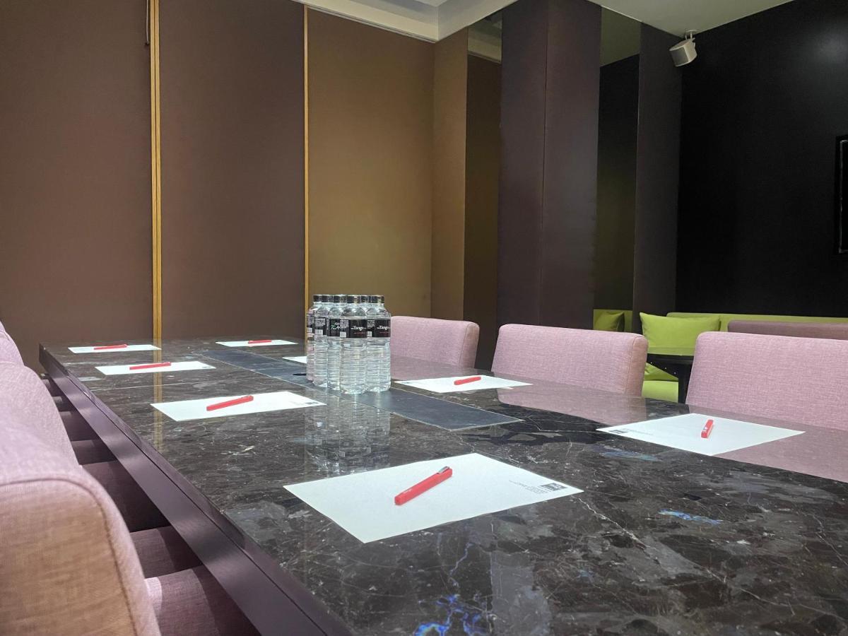 The Tango Nanshi Hotel